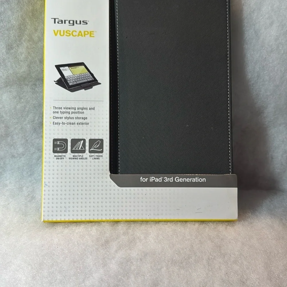 Targus Cream and Black Tablet Case with Minimalist Design
